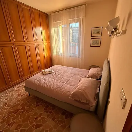 Bed and Breakfast In Condiviso Vista San Luca