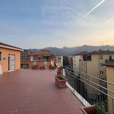 In Condiviso Vista San Luca * ボローニャ