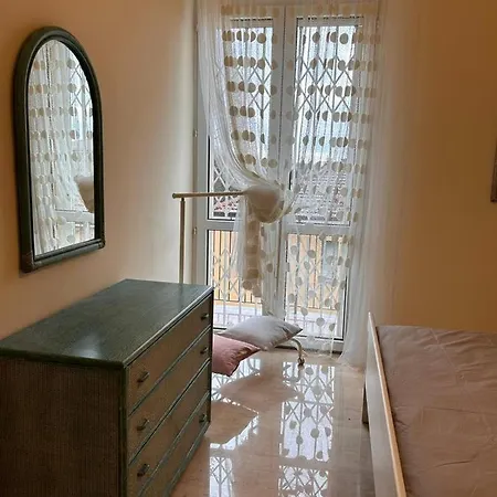B&B In Condiviso Vista San Luca 볼로냐